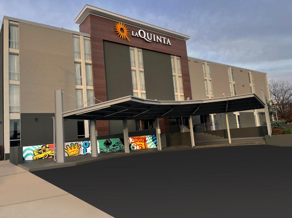 La Quinta Inn & Suites By Wyndham Tulsa Downtown - Route 66 Εξωτερικό φωτογραφία
