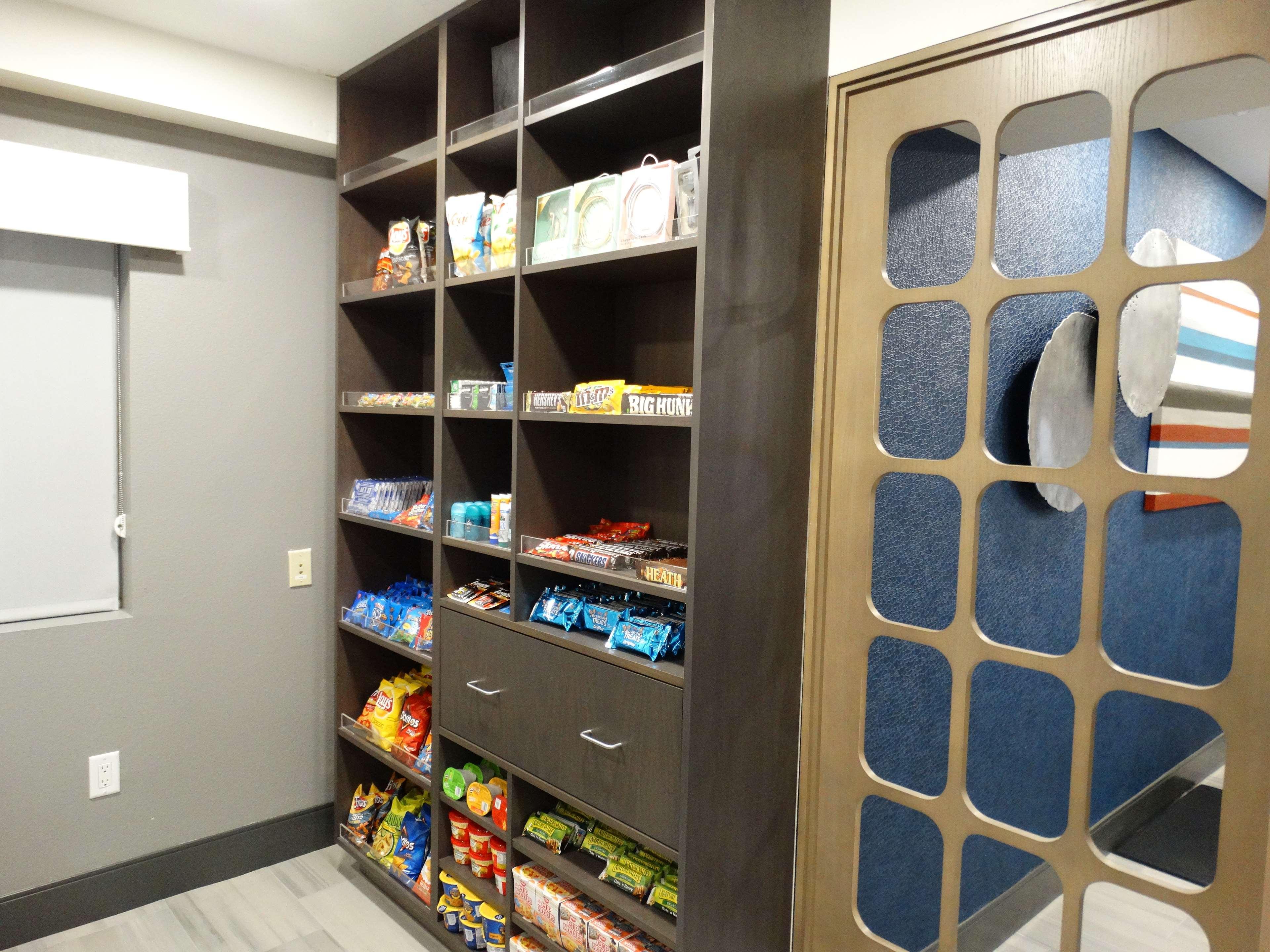 La Quinta Inn & Suites By Wyndham Tulsa Downtown - Route 66 Εξωτερικό φωτογραφία