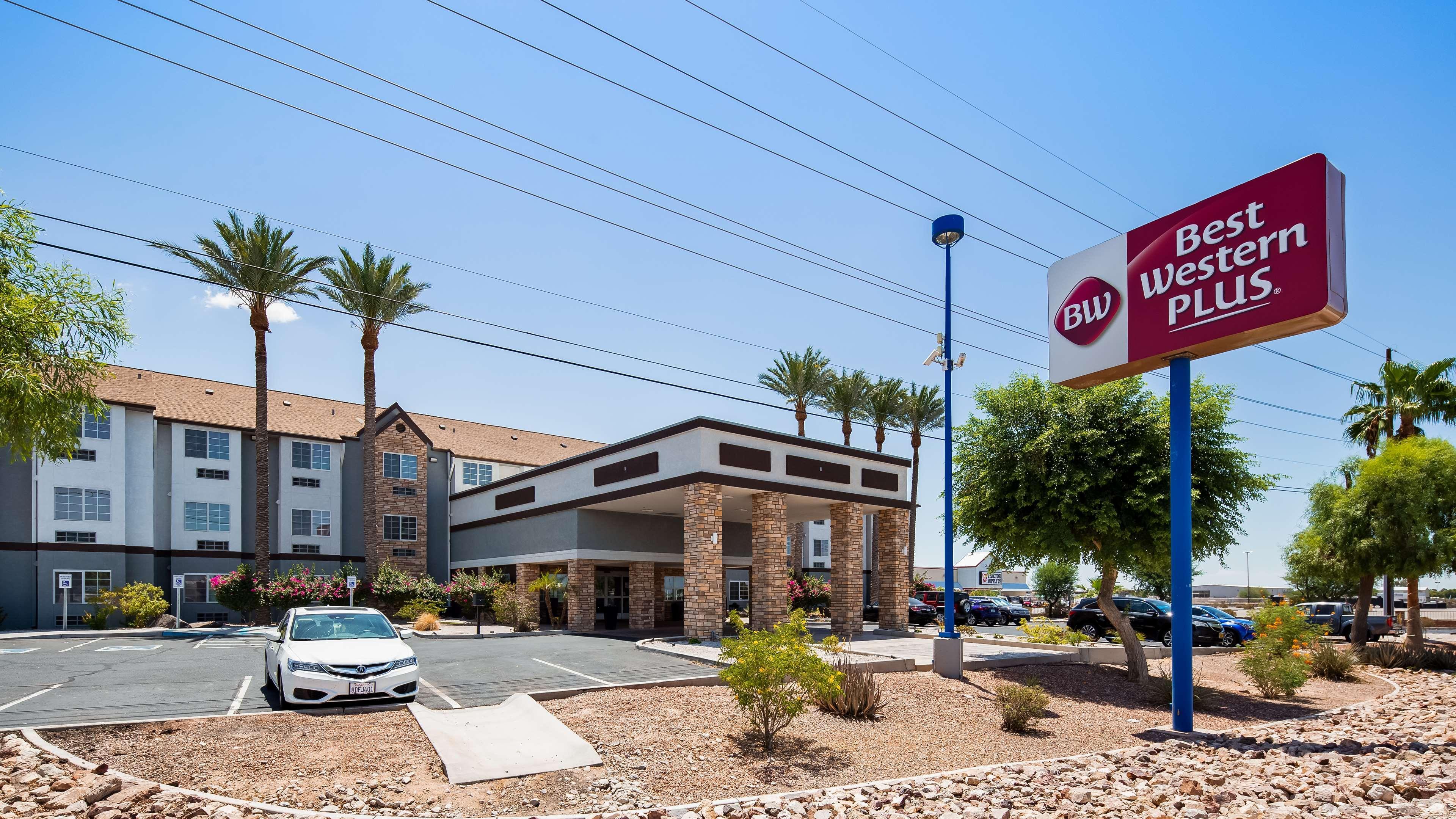 La Quinta Inn & Suites By Wyndham Tulsa Downtown - Route 66 Εξωτερικό φωτογραφία