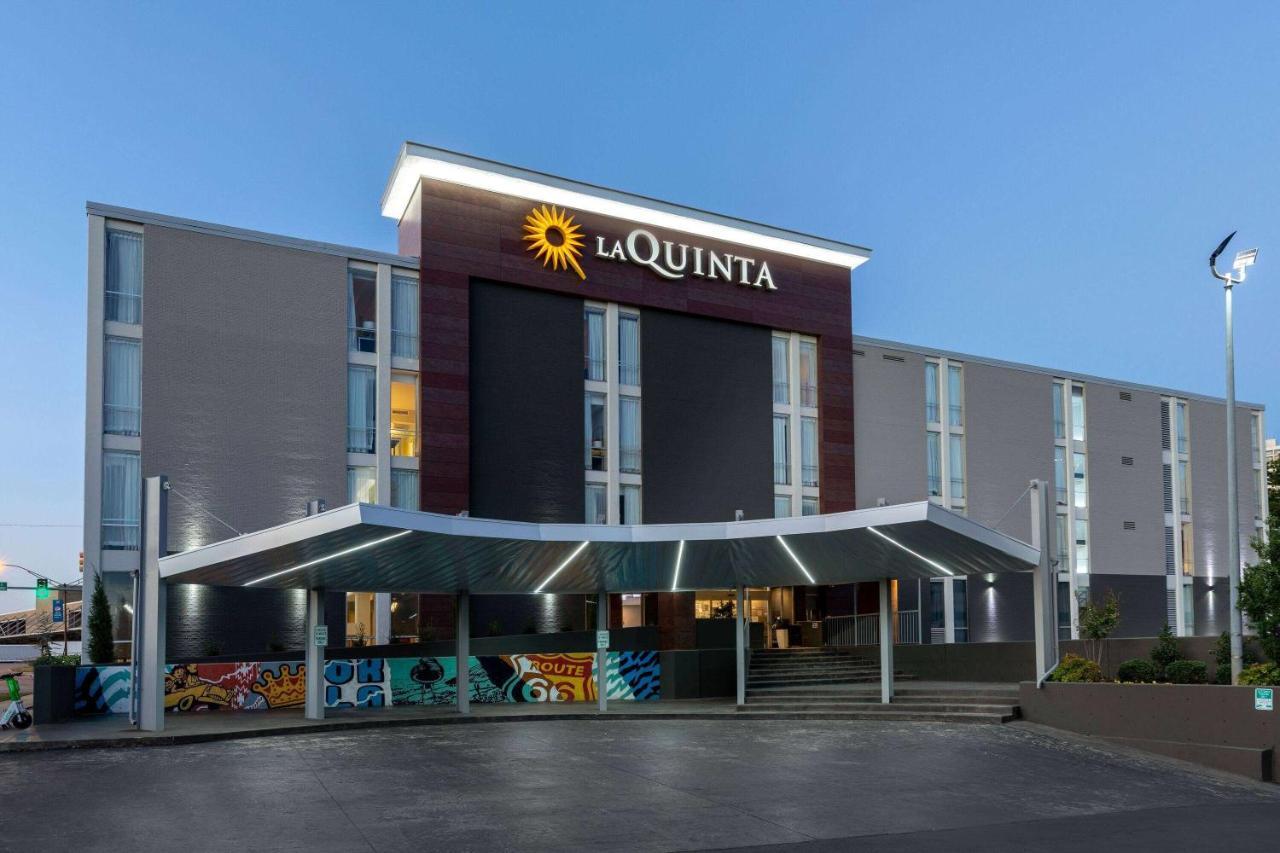 La Quinta Inn & Suites By Wyndham Tulsa Downtown - Route 66 Εξωτερικό φωτογραφία